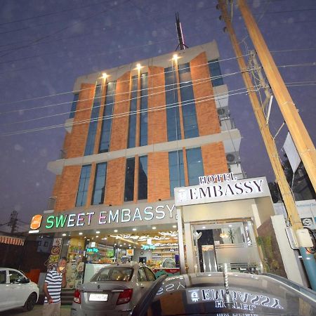 Hotel Embassy Kalol Ngoại thất bức ảnh