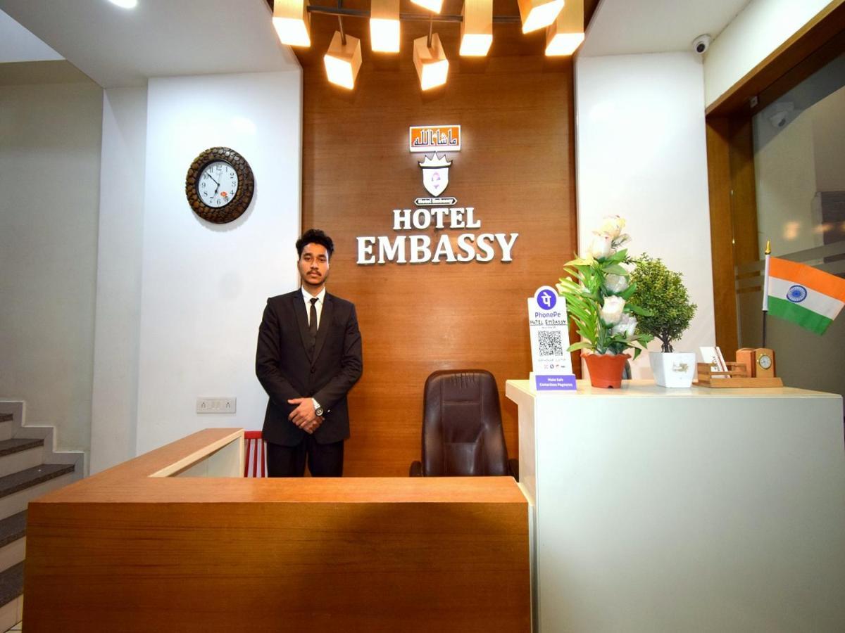 Hotel Embassy Kalol Ngoại thất bức ảnh